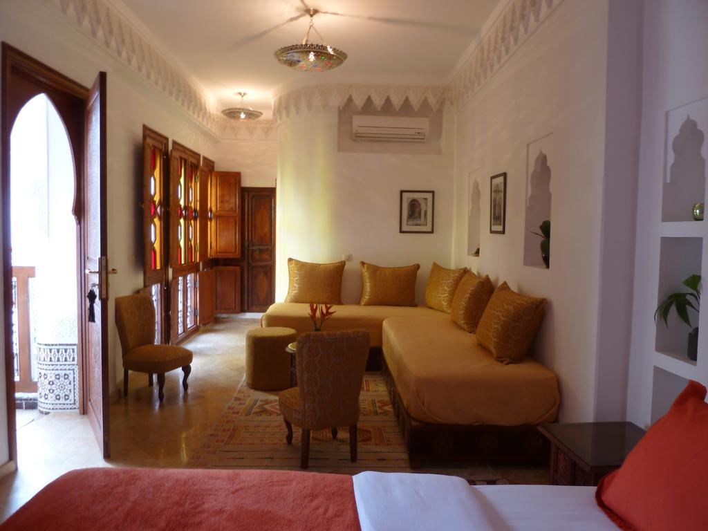 Riad Viva Marrakesh Luaran gambar A suite at the hotel
